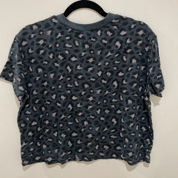 ALTERNATE Apparel animal print tee - Picture 5 of 6